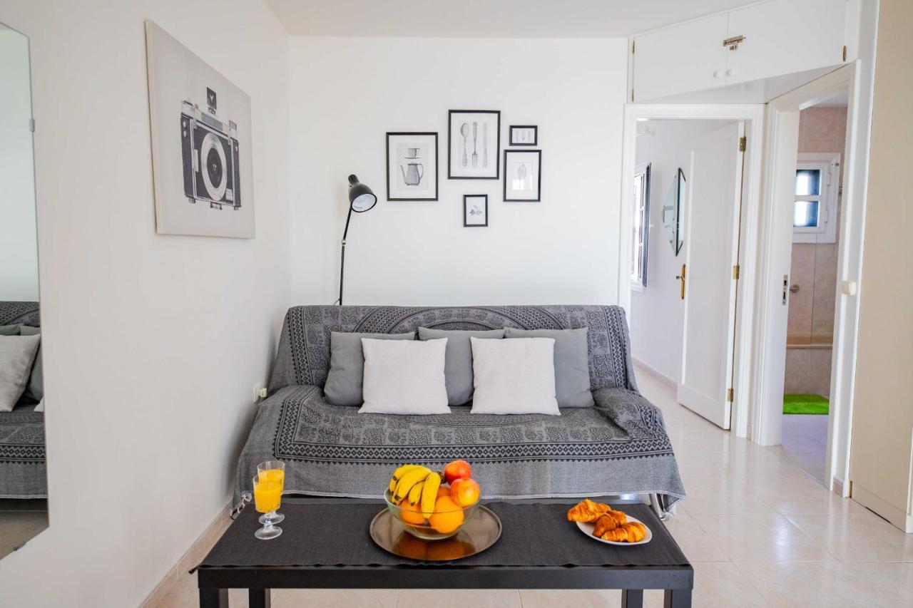Sea Breeze Apartment ปูแอร์โตเดลคาร์เมน ภายนอก รูปภาพ