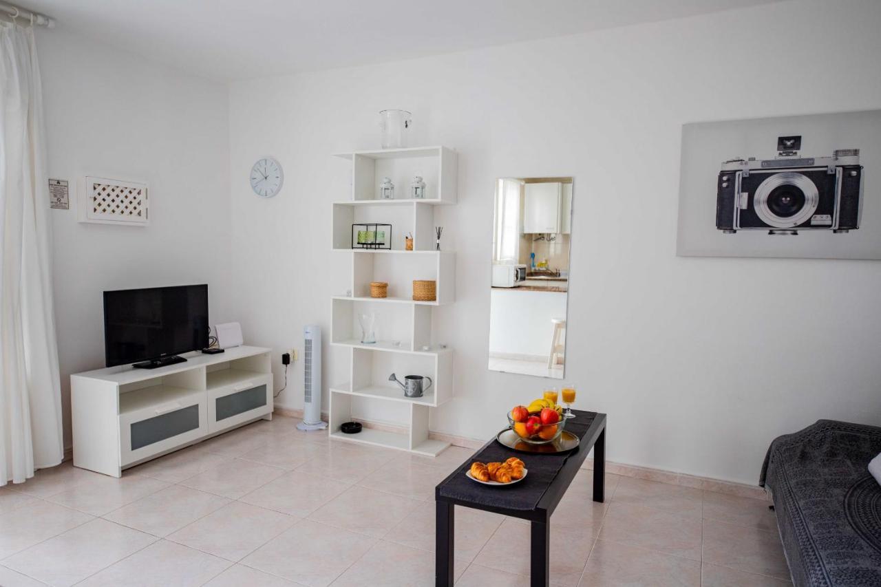 Sea Breeze Apartment ปูแอร์โตเดลคาร์เมน ภายนอก รูปภาพ