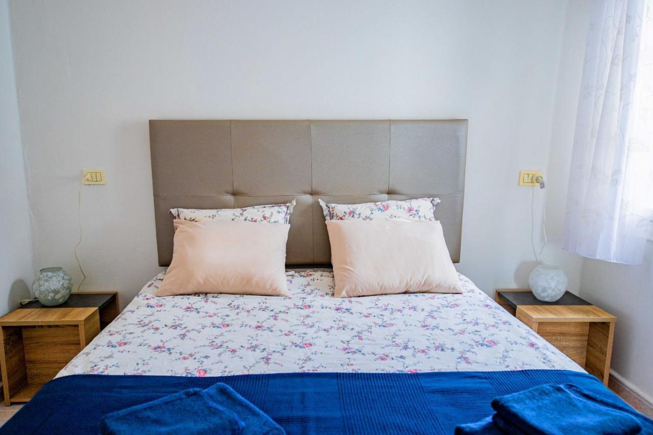 Sea Breeze Apartment ปูแอร์โตเดลคาร์เมน ภายนอก รูปภาพ