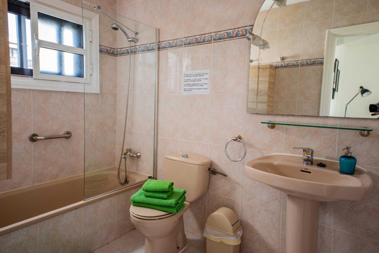 Sea Breeze Apartment ปูแอร์โตเดลคาร์เมน ภายนอก รูปภาพ