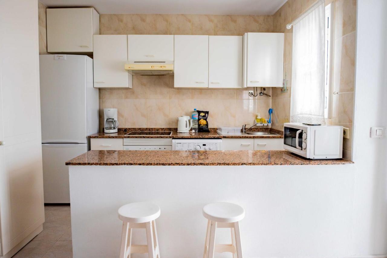 Sea Breeze Apartment ปูแอร์โตเดลคาร์เมน ภายนอก รูปภาพ