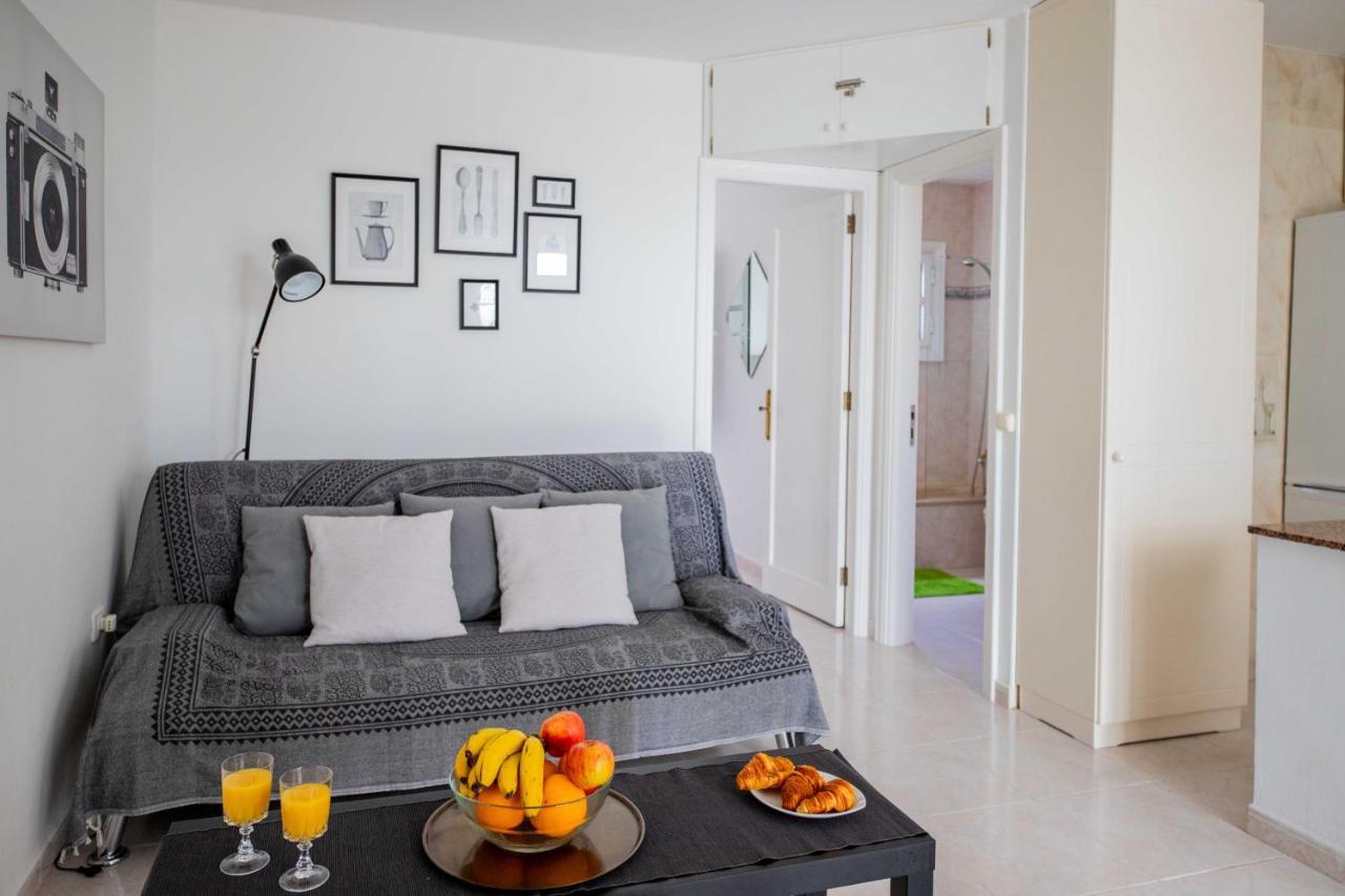 Sea Breeze Apartment ปูแอร์โตเดลคาร์เมน ภายนอก รูปภาพ