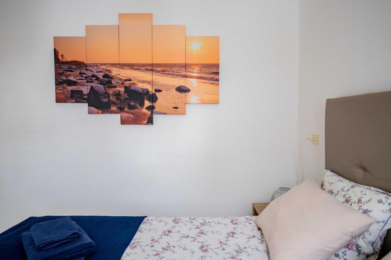 Sea Breeze Apartment ปูแอร์โตเดลคาร์เมน ภายนอก รูปภาพ