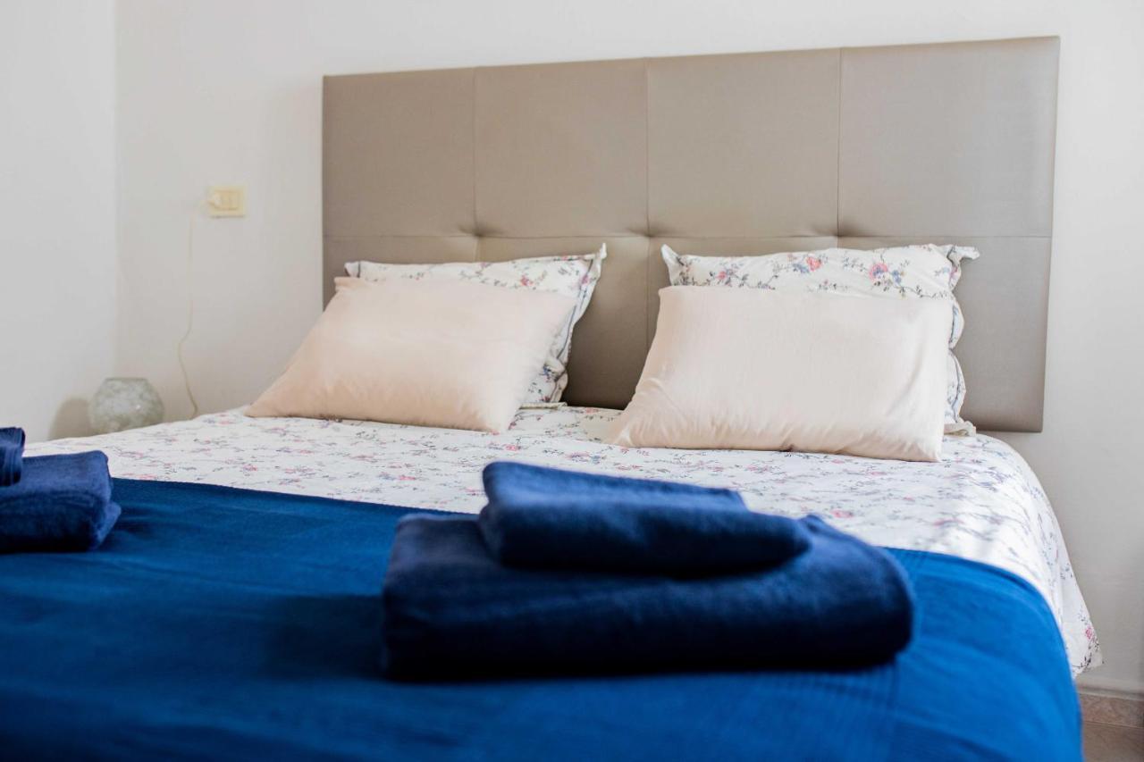 Sea Breeze Apartment ปูแอร์โตเดลคาร์เมน ภายนอก รูปภาพ